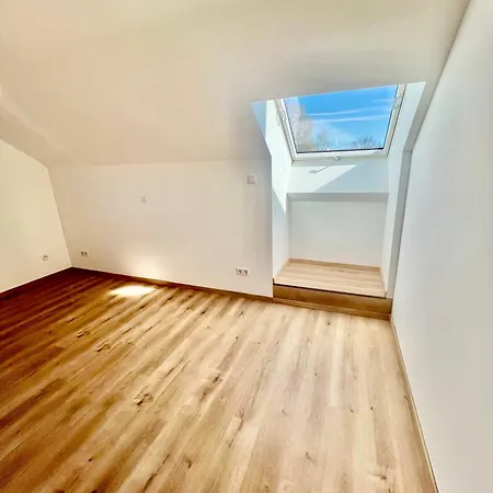Modern Und Flexibel Wohnen Zwischen Koeln Und Duesseldorf