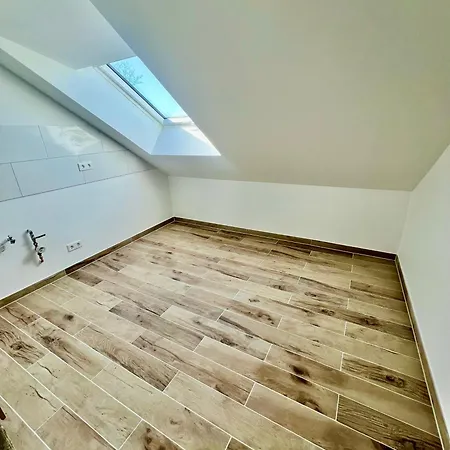 Modern Und Flexibel Wohnen Zwischen Koeln Und Duesseldorf *
