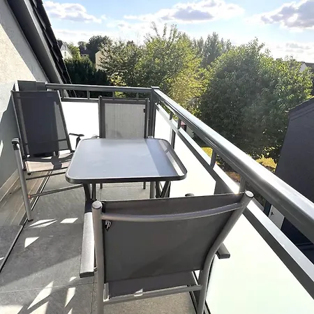 Modern Und Flexibel Wohnen Zwischen Koeln Und Duesseldorf *