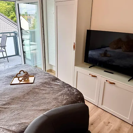 Modern Und Flexibel Wohnen Zwischen Koeln Und Duesseldorf Apartament